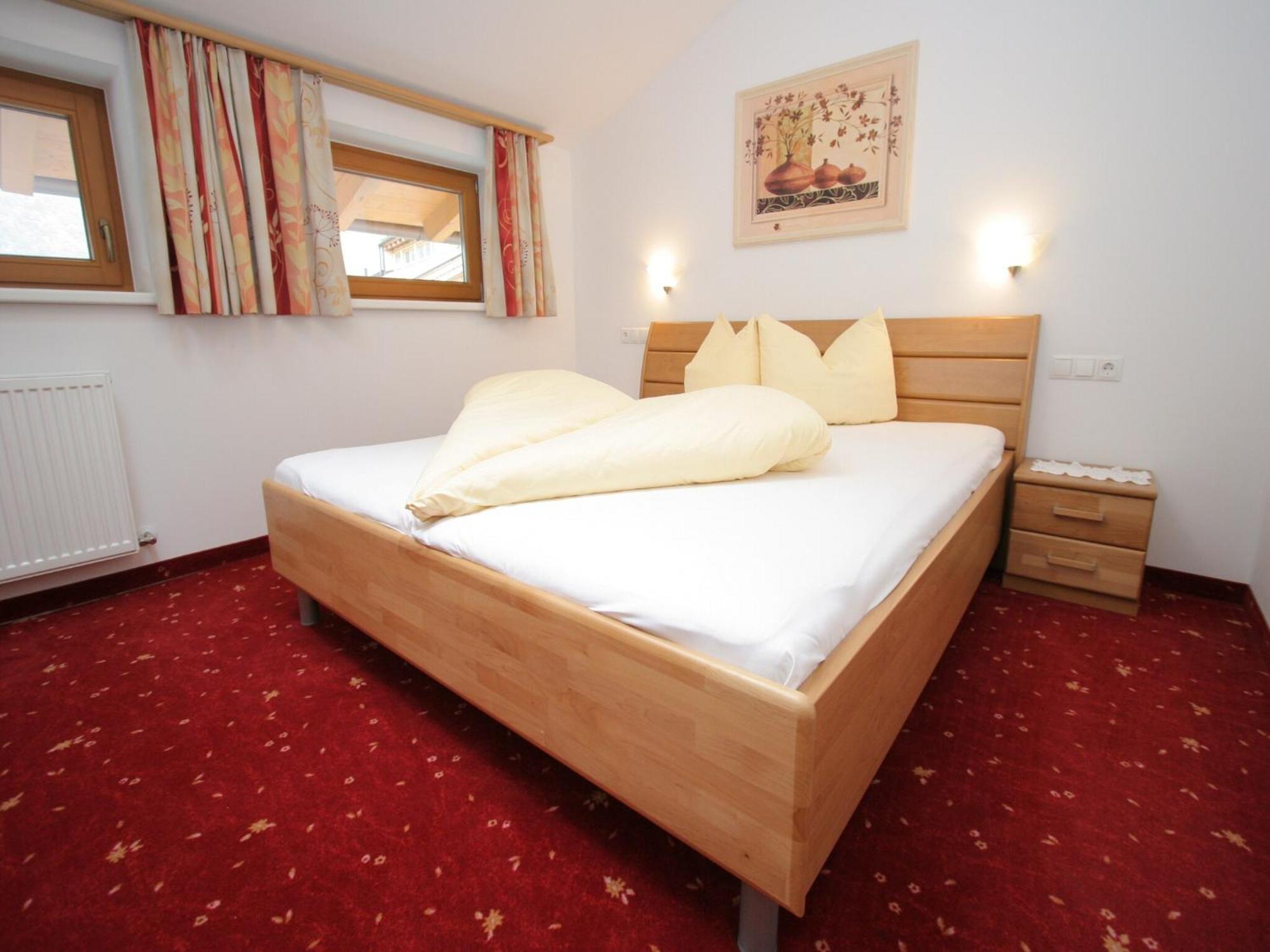 Spacious Apartment In Uderns Near Ski Area Eksteriør bilde